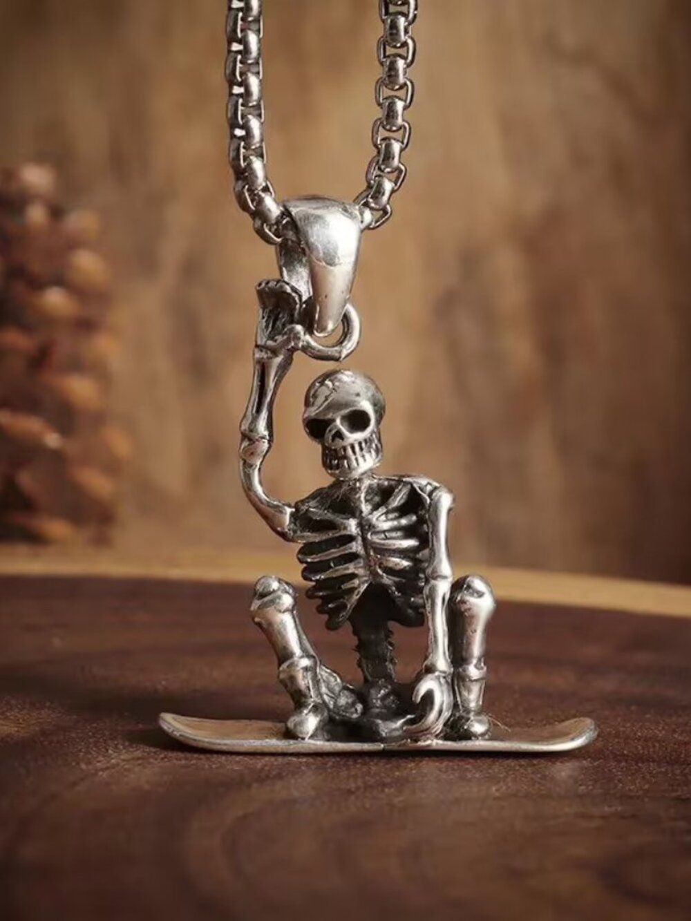 Halloween Gothic Punk Style Skateboard Skull Pendant Necklace
